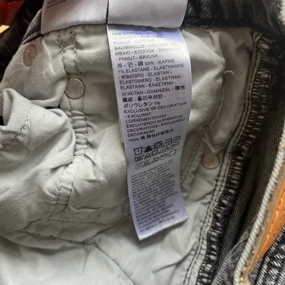 Levi’s Ribcage Straight Jeans High Rise Black Wash Cropped Ankle 30x 27 - Picture 9 of 9